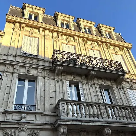 L'Hotel Des Ventes Reims Chativesle Exterior photo