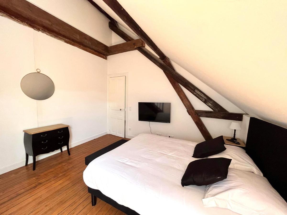 L'hotel Des Ventes Chativesle