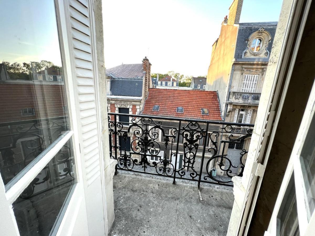 L'hotel Des Ventes Chativesle Reims