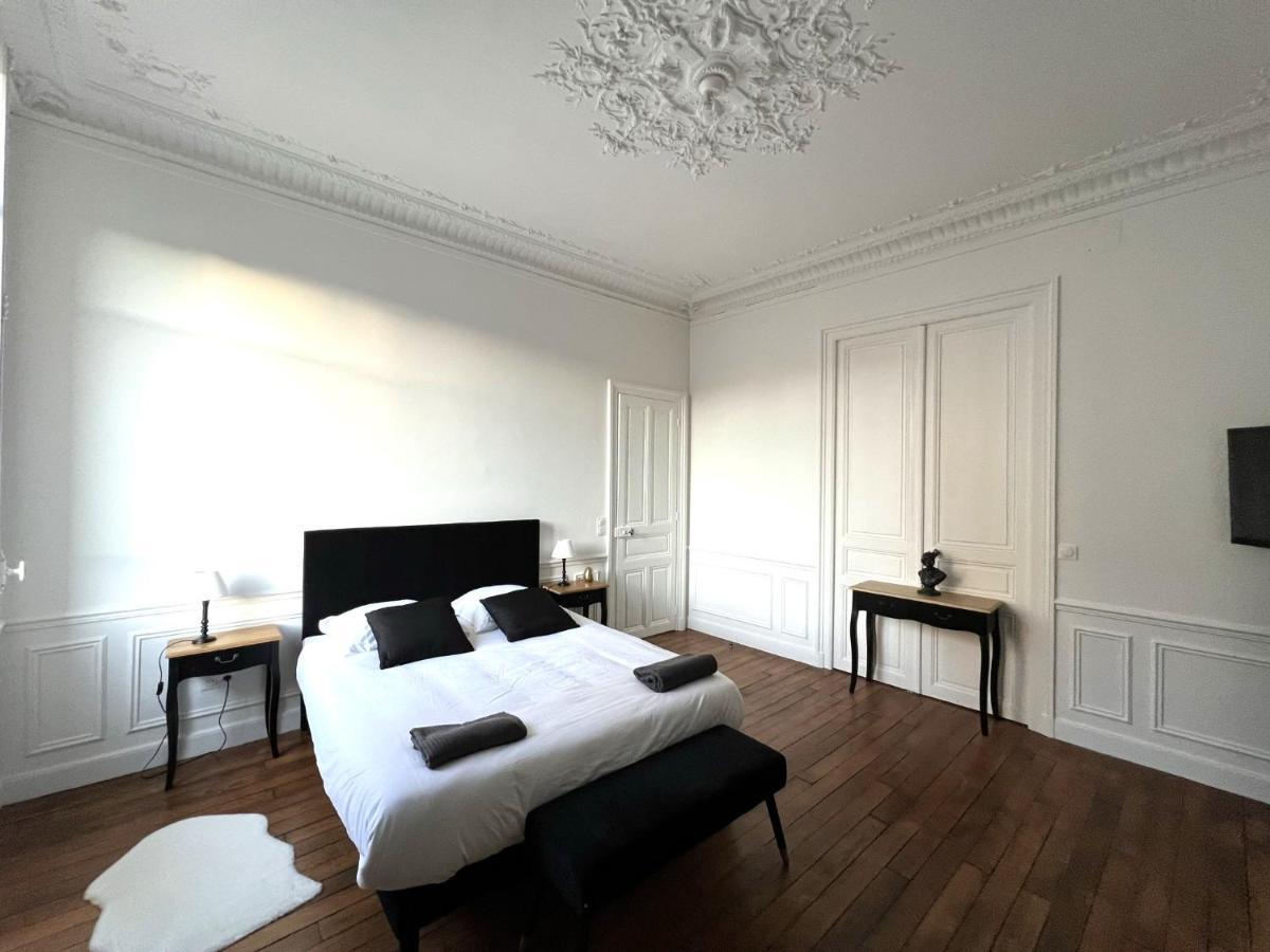 Apartment L'hotel Des Ventes Chativesle Reims