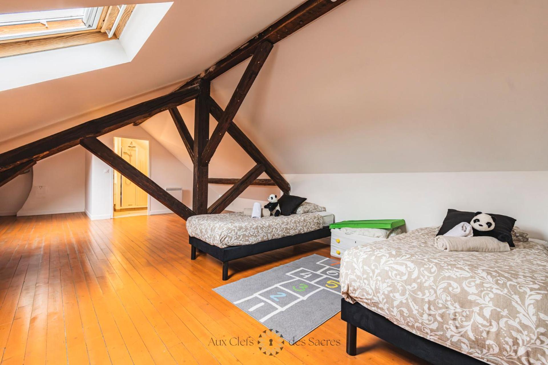 L'hotel Des Ventes Chativesle Apartment