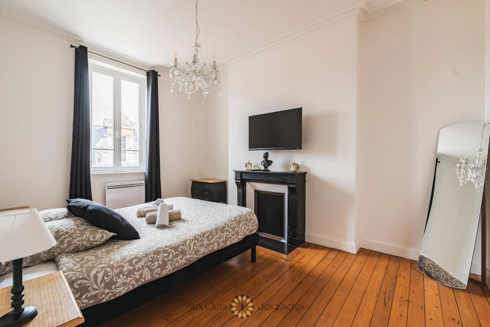 L'hotel Des Ventes Chativesle Apartment *