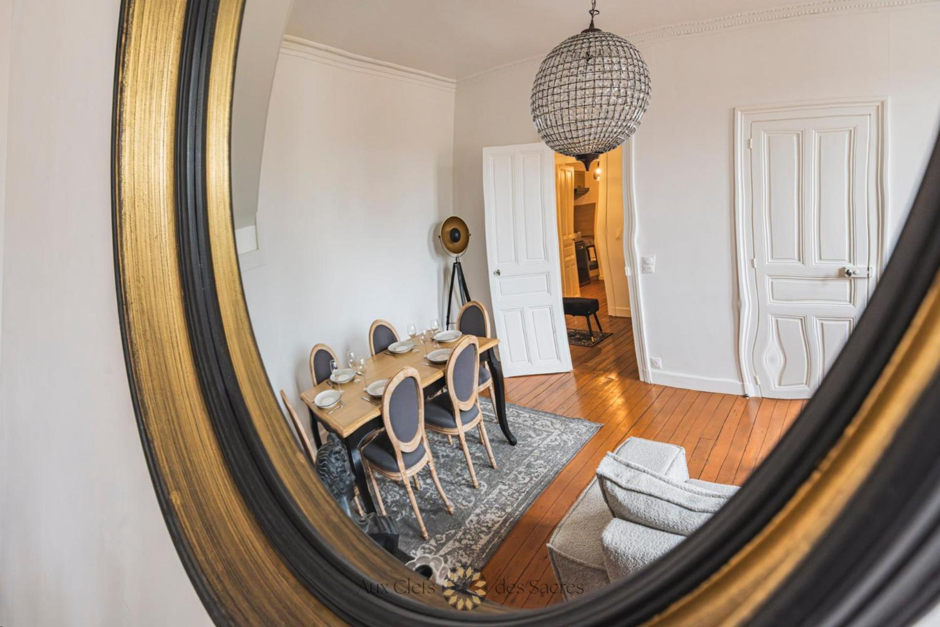 L'hotel Des Ventes Chativesle *