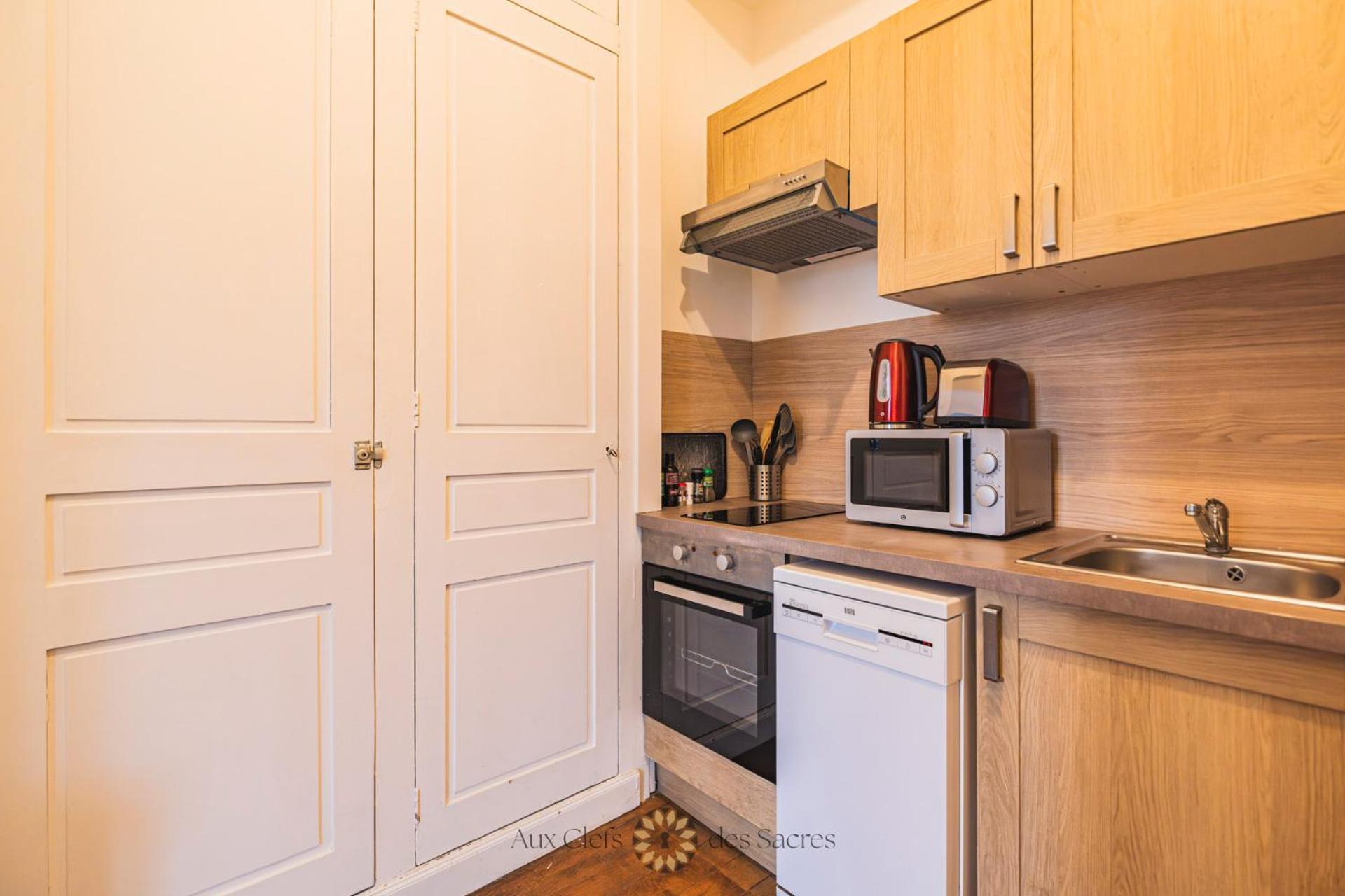 L'hotel Des Ventes Chativesle Apartment Reims