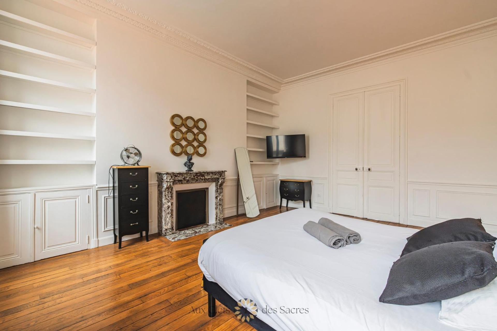 L'hotel Des Ventes Chativesle Apartment Reims